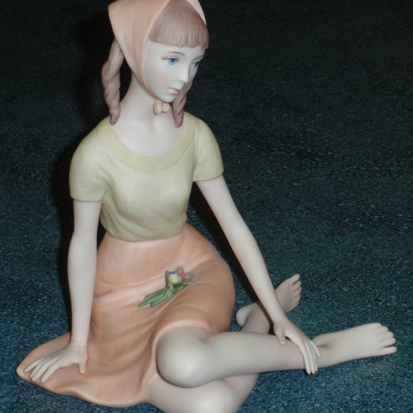 Laszio Ispanky Repose Girl In Orange Dress Collectible Figurine - CHRISTMAS GIFT - Picture 3 of 9